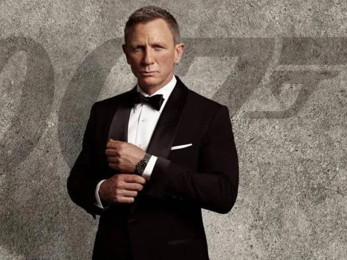 El actor Daniel Craig recibe la misma condecoración que James Bond