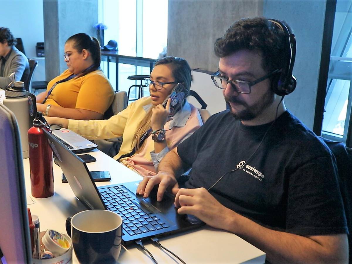 Ayudarán con inversión a tres startups de apoyo a trabajadores independientes en El Salvador