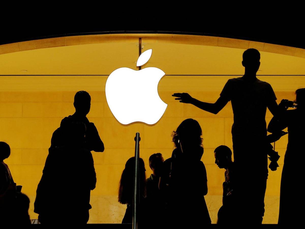 Demanda colectiva a Apple por espionaje a usuarios de iPhone