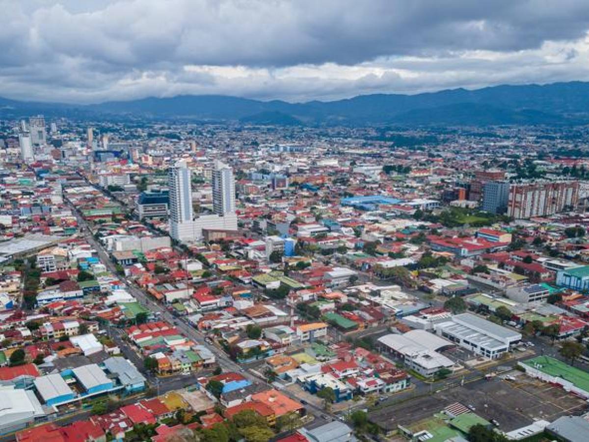 Disminuye colocación de créditos nuevos para vivienda en Costa Rica