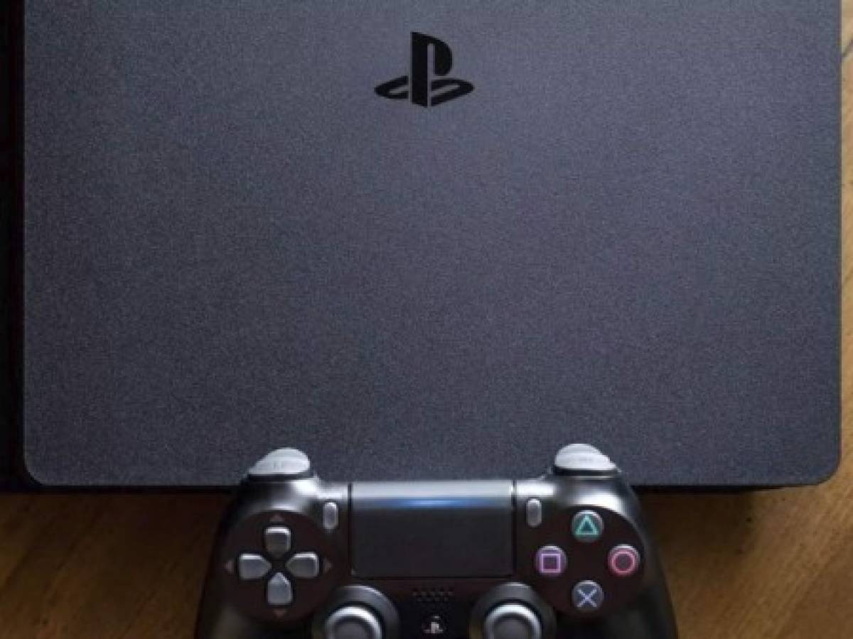 PS4 se convierte en la segunda consola más vendida de la historia