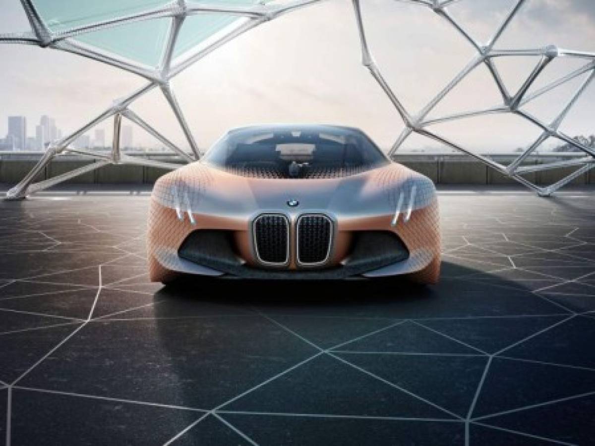 Nuevo vehículo eléctrico insignia de BMW estaría listo en el 2021