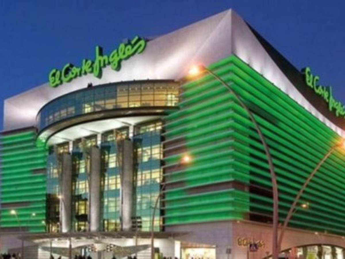 El Corte Inglés lanza reorganización que prevé entre 3.000 y 3.500 salidas voluntarias