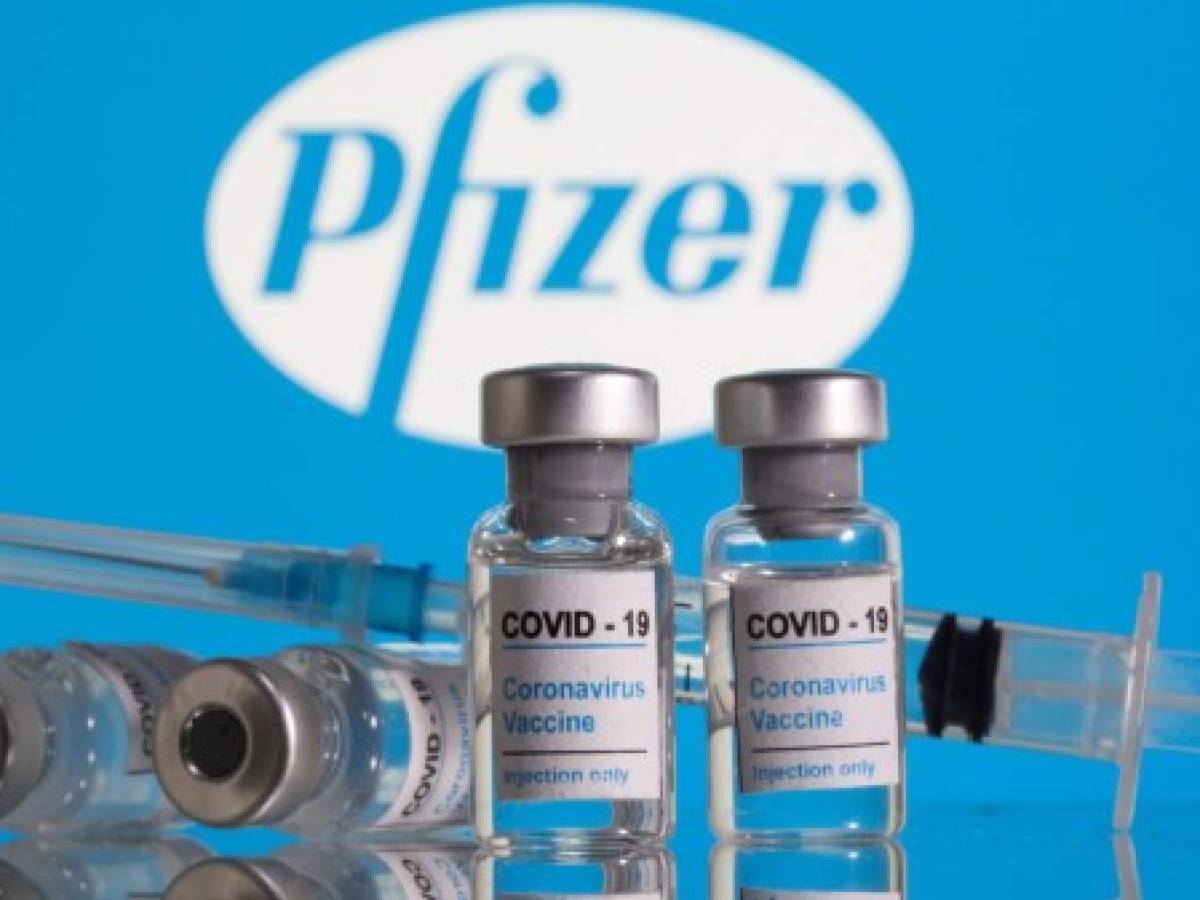 Efectividad de vacuna COVID de Pfizer se mantiene en 91% después de seis meses