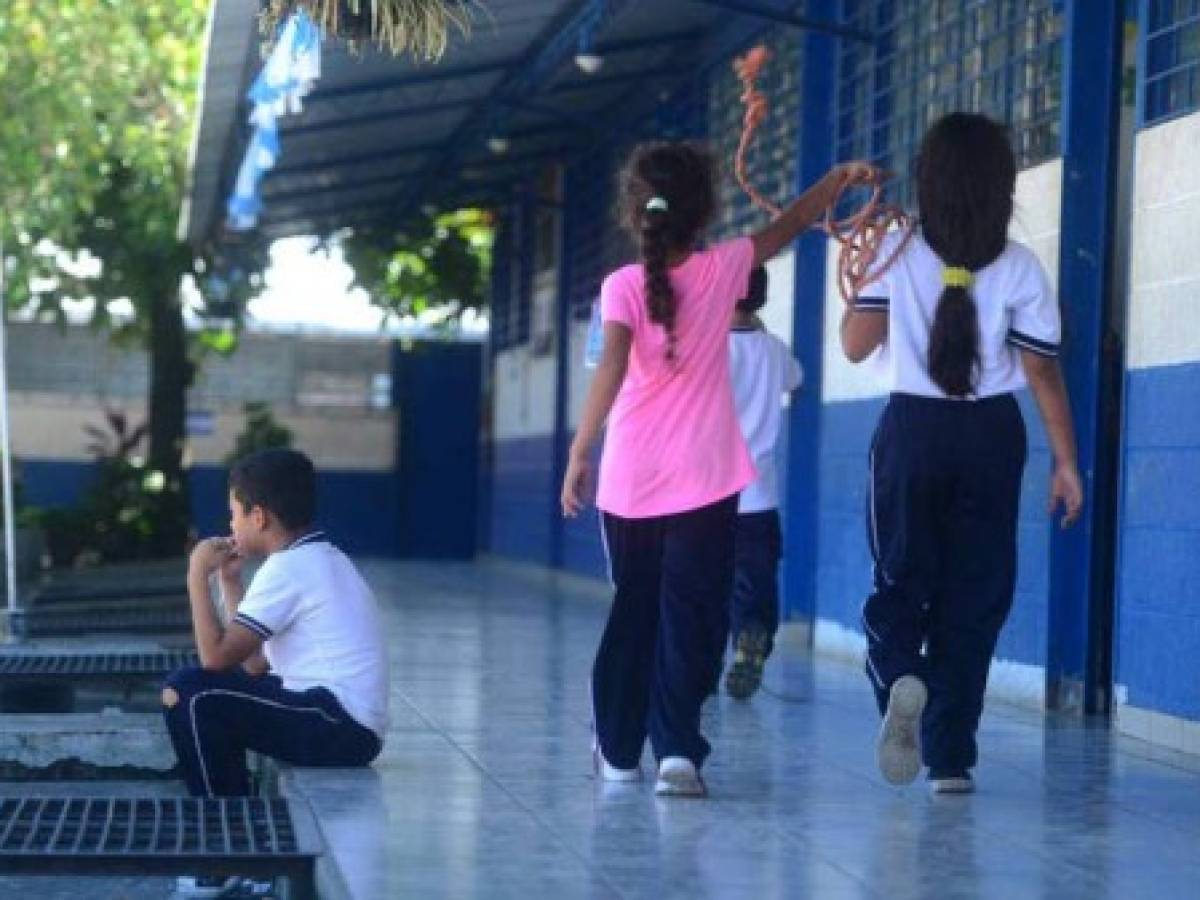 El Salvador: Bajos niveles de lectura suponen un problema estructural educativo