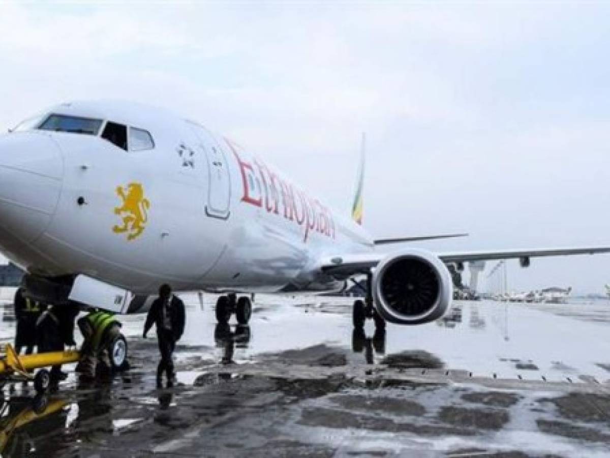 Cajas negras de avión Ethiopian muestran 'semejanzas claras' con el accidentado de Lion Air