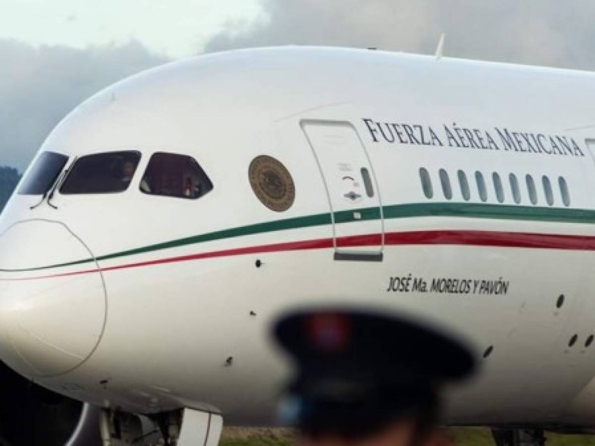 AMLO contempla rifar avión presidencial de México