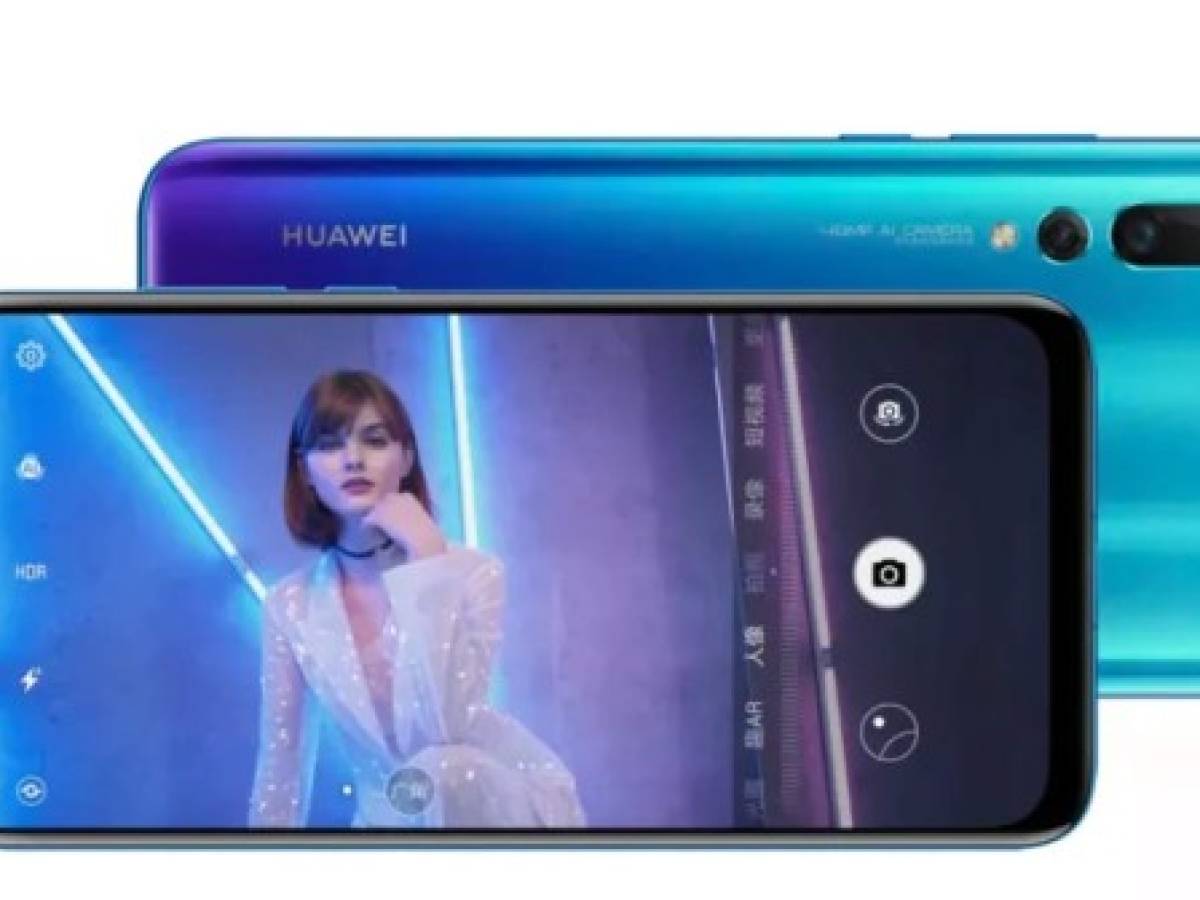 Huawei lanza su smartphone con cámara de 48 MP y con un agujero en la pantalla