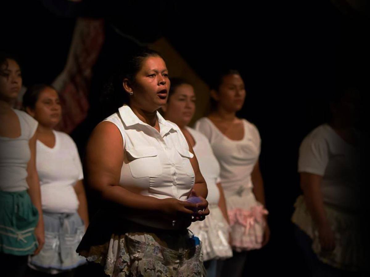 National Geographic destacó el valor de La Cachada Teatro de El Salvador