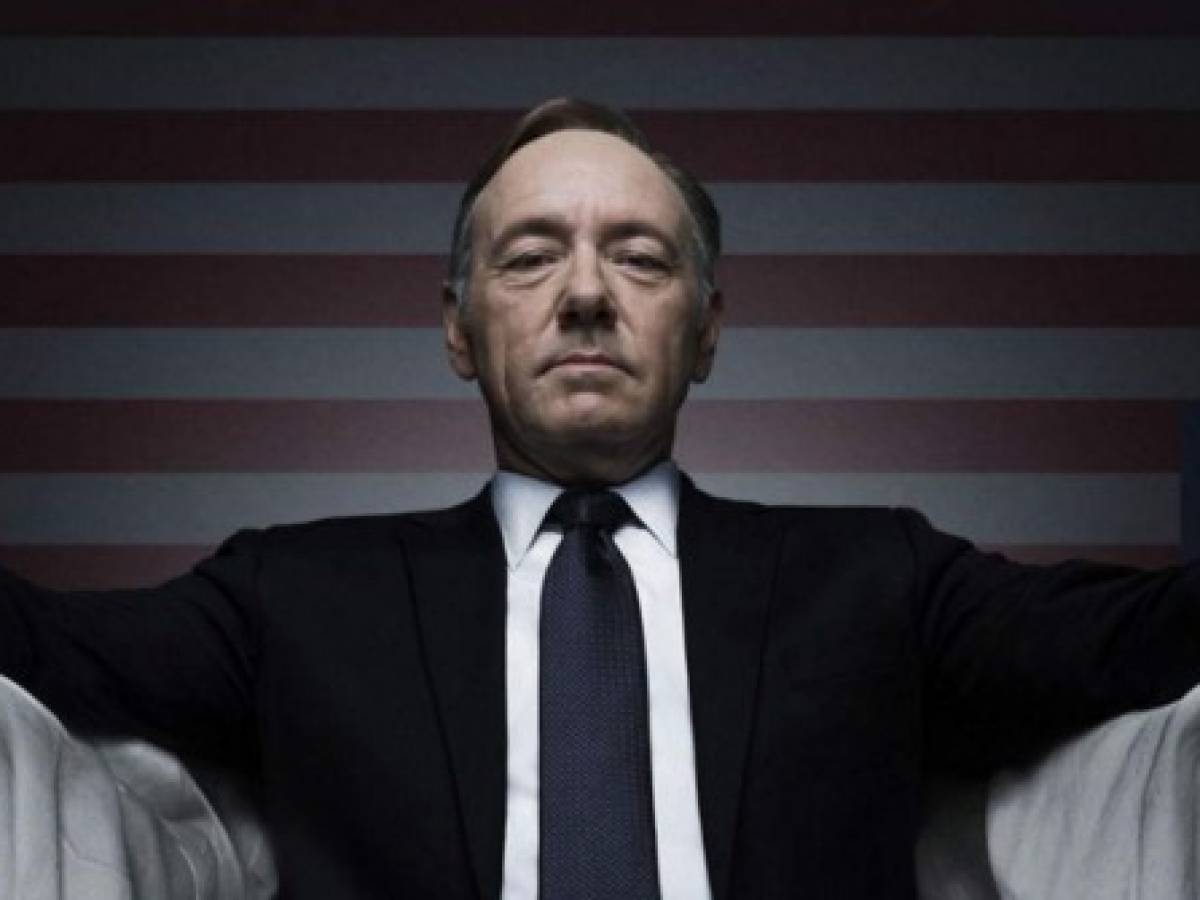 Netflix y Media Rights Capital consideran 'matar' a Frank Underwood