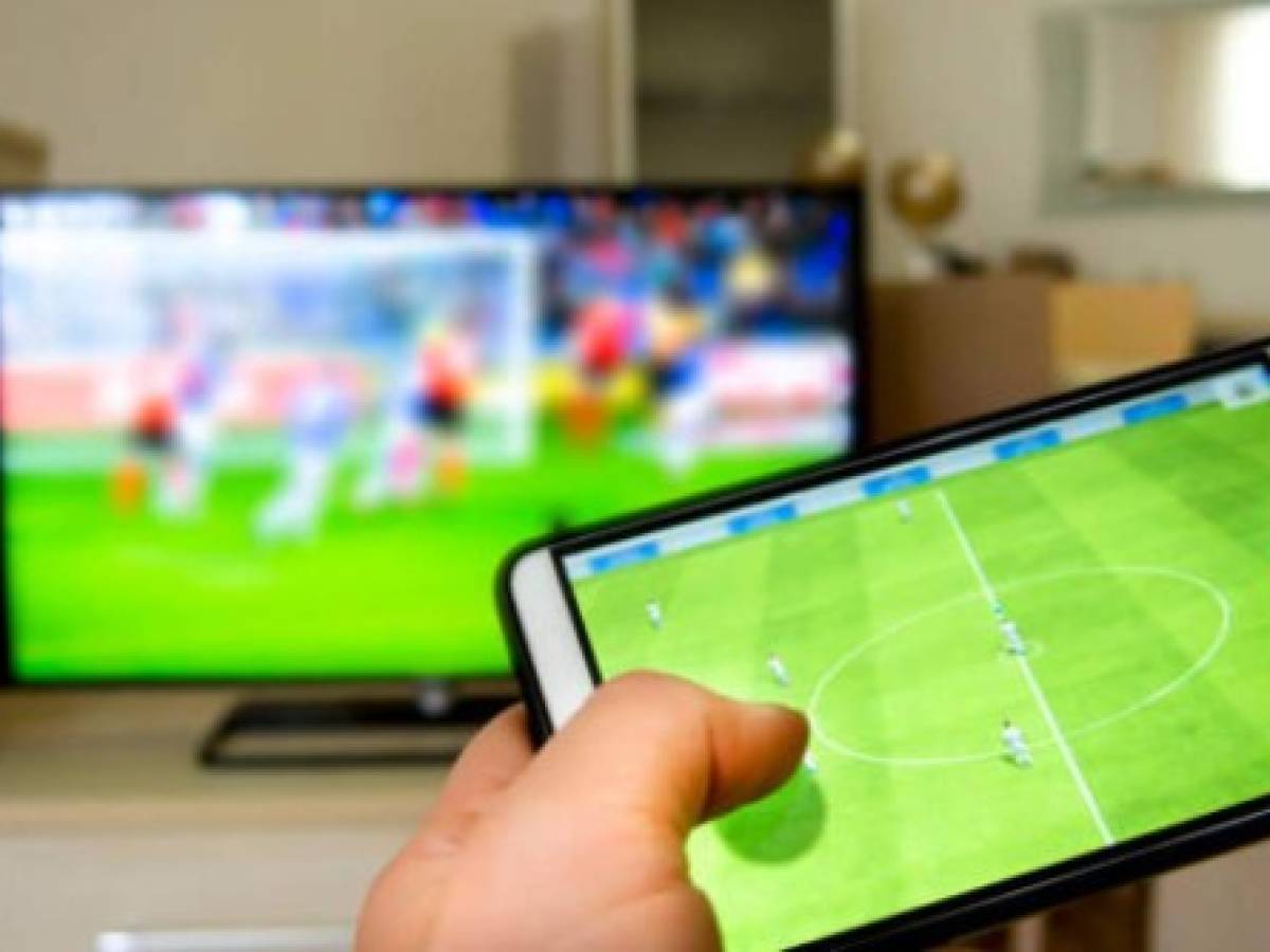 Facebook empezará a transmitir gratuitamente juegos de fútbol