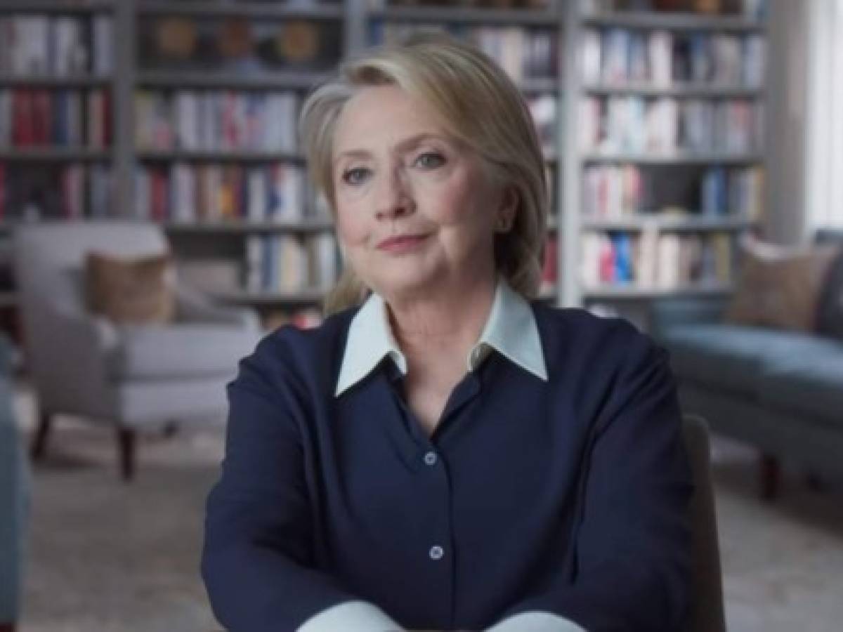 Los Clinton reflexionan sobre el escándalo Lewinsky en documental