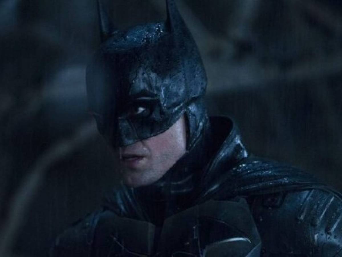 Robert Pattinson agrega un toque sombrío al nuevo Batman