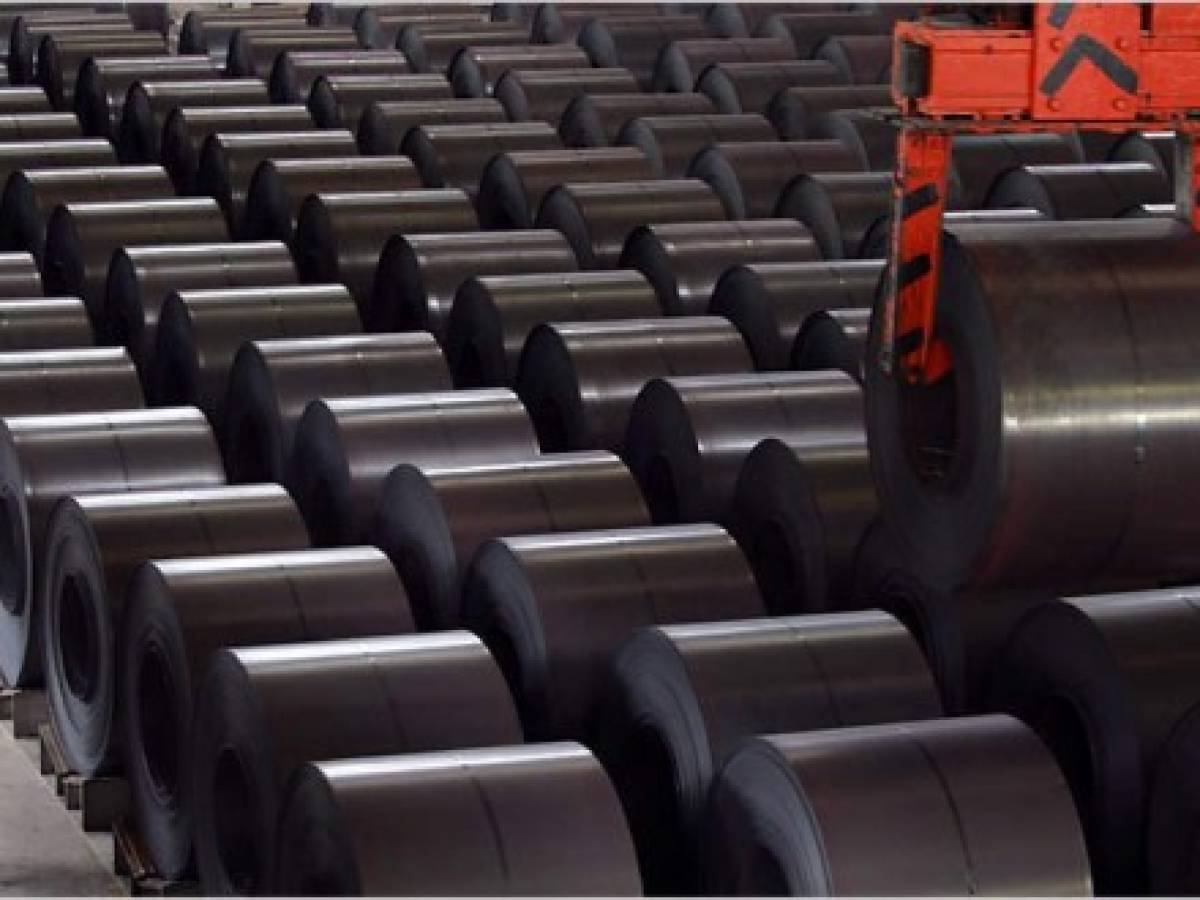 Inflexión en exportaciones chinas trastoca a la industria acerera global