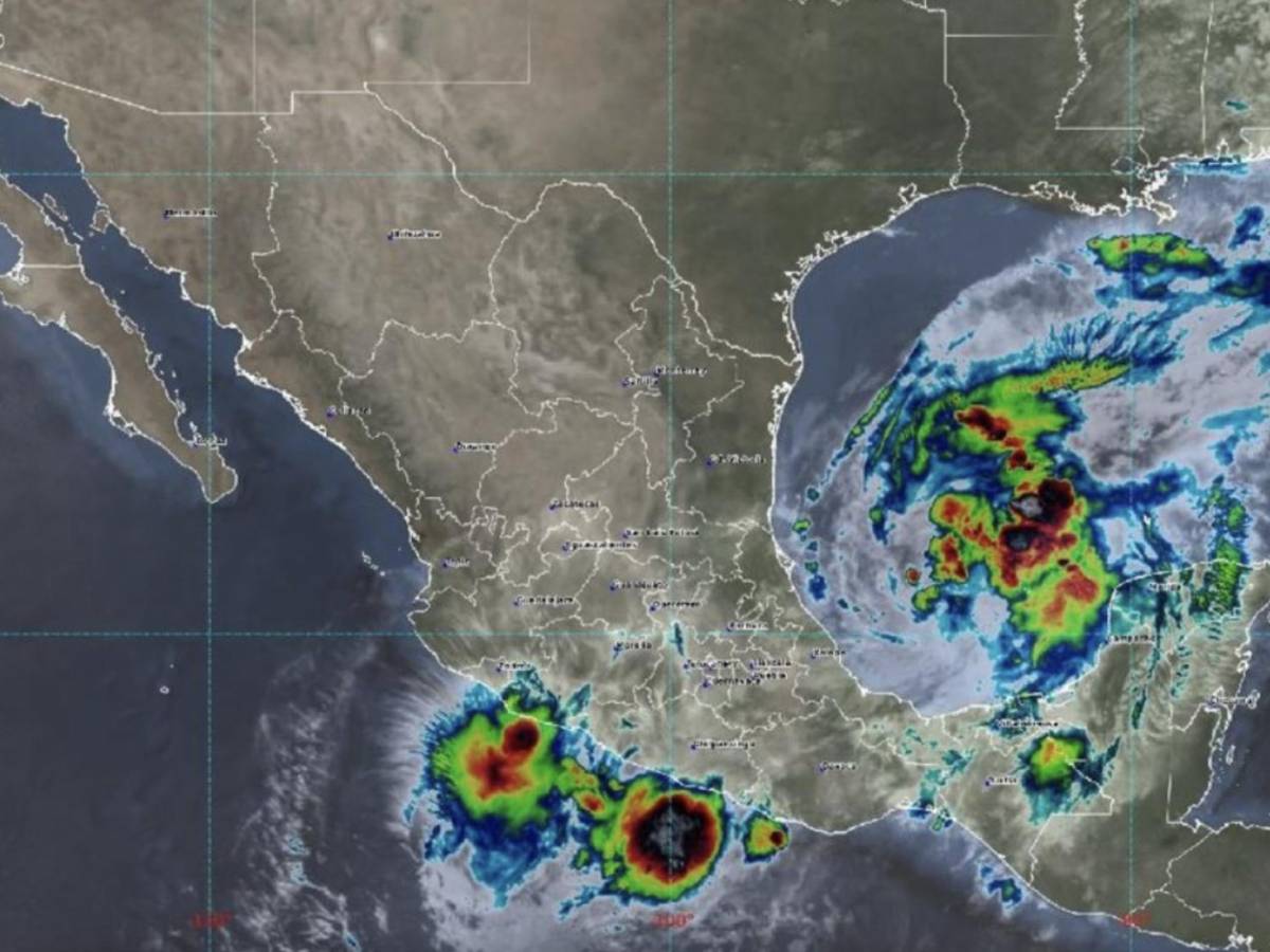 Emiten alerta en México tras la formación de la tormenta tropical Karl