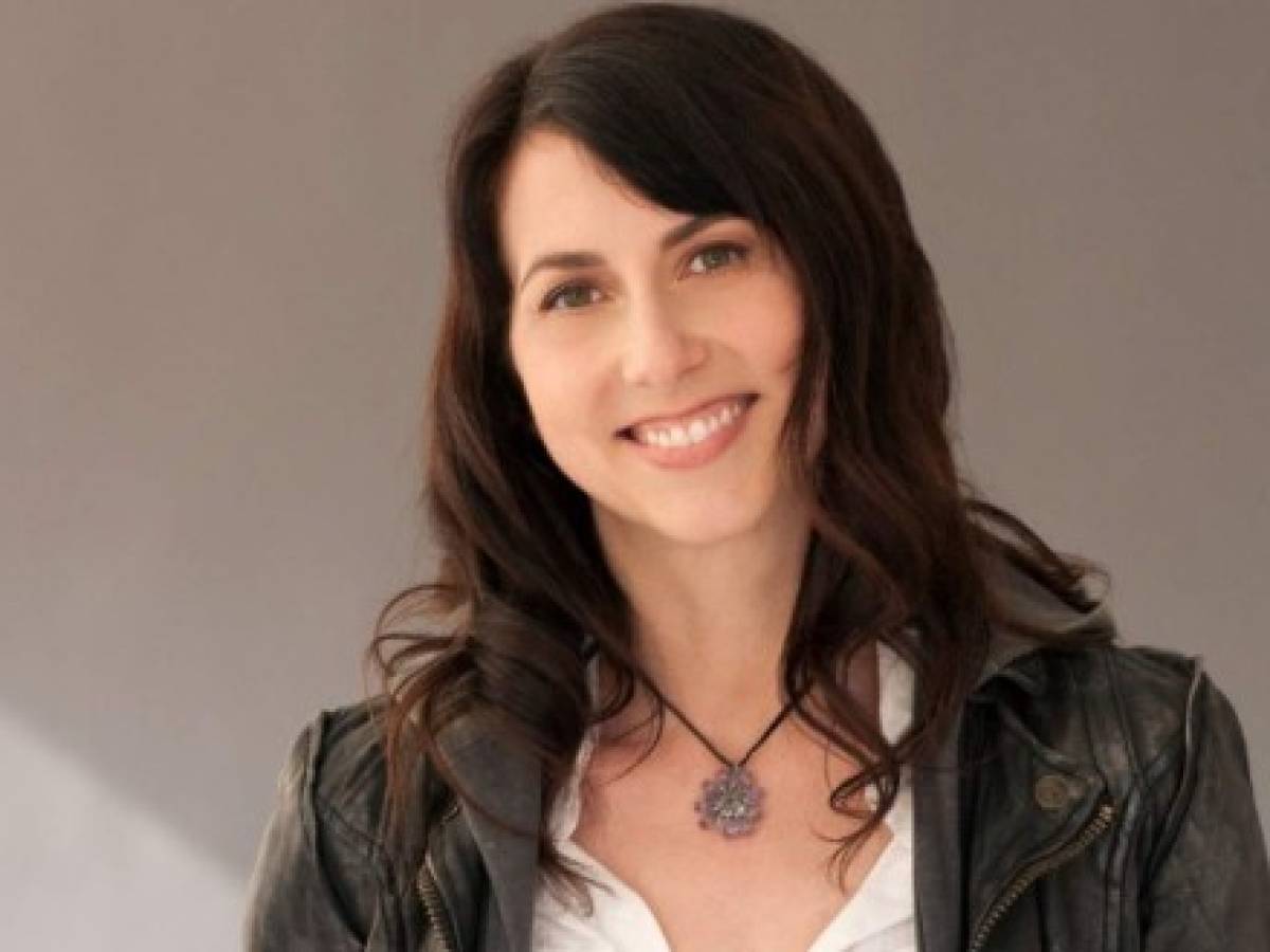 MacKenzie Bezos, exesposa de Jeff Bezos, es la cuarta mujer más rica del mundo