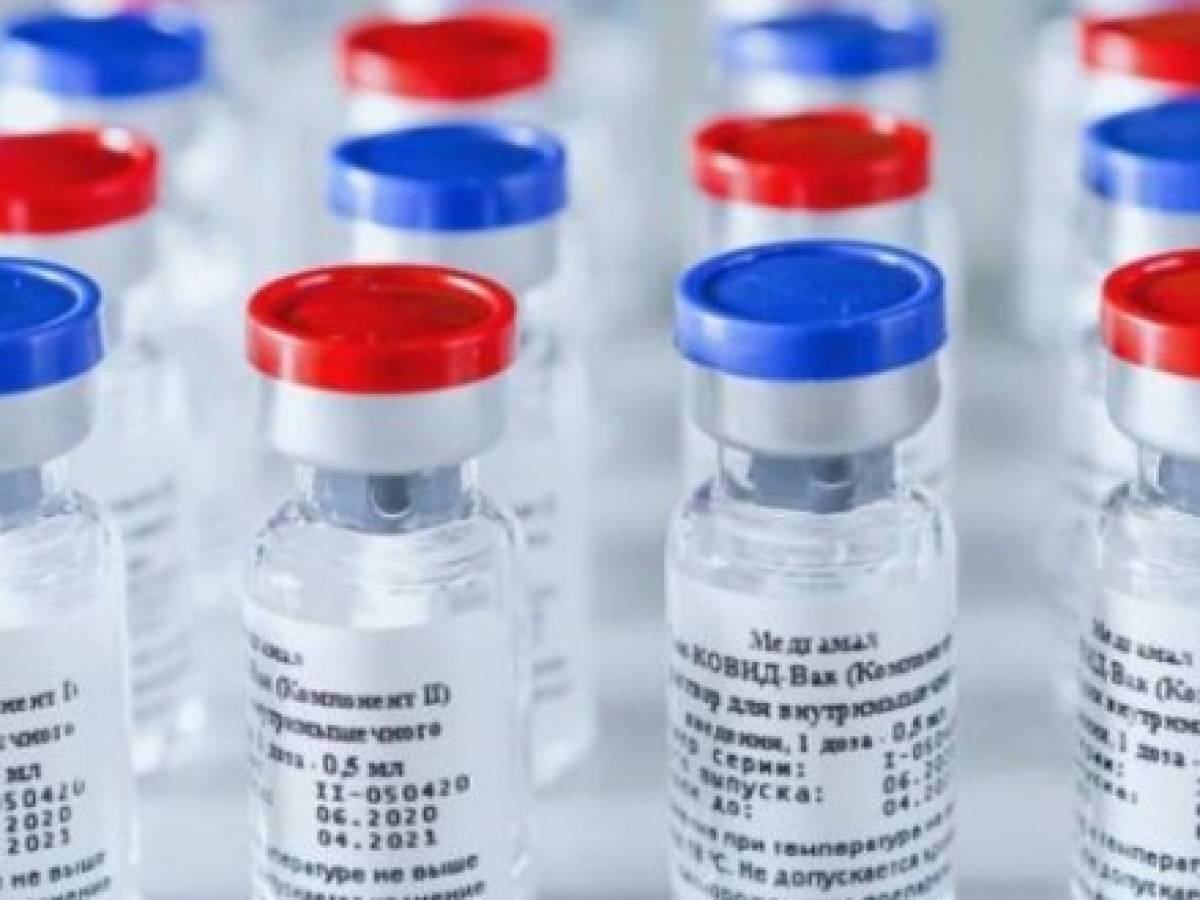 Países de Latinoamérica arrancan campaña de vacunación contra el coronavirus