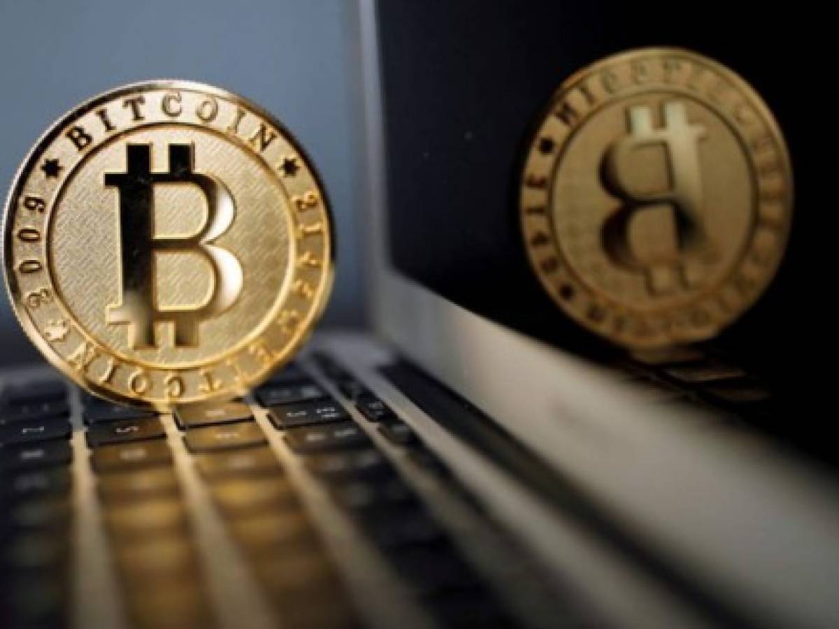 BlackRock abre la puerta al bitcoin