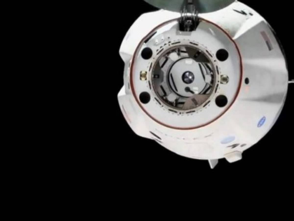 Misión cumplida para SpaceX: Cápsula Dragon regresa a la Tierra