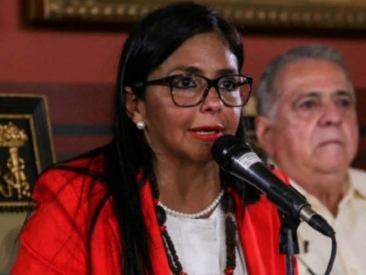 Unión Europea impondrá sanciones contra 11 funcionarios venezolanos