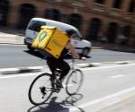 El convenio reconoce que la economía de plataformas <b>está transformando significativamente el mundo laboral. (Foto: EFE)</b>
