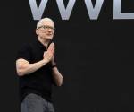 Cook calificó como el honor de una vida el haber liderado la compañía que creó Steve Jobs. (Foto: EFE)