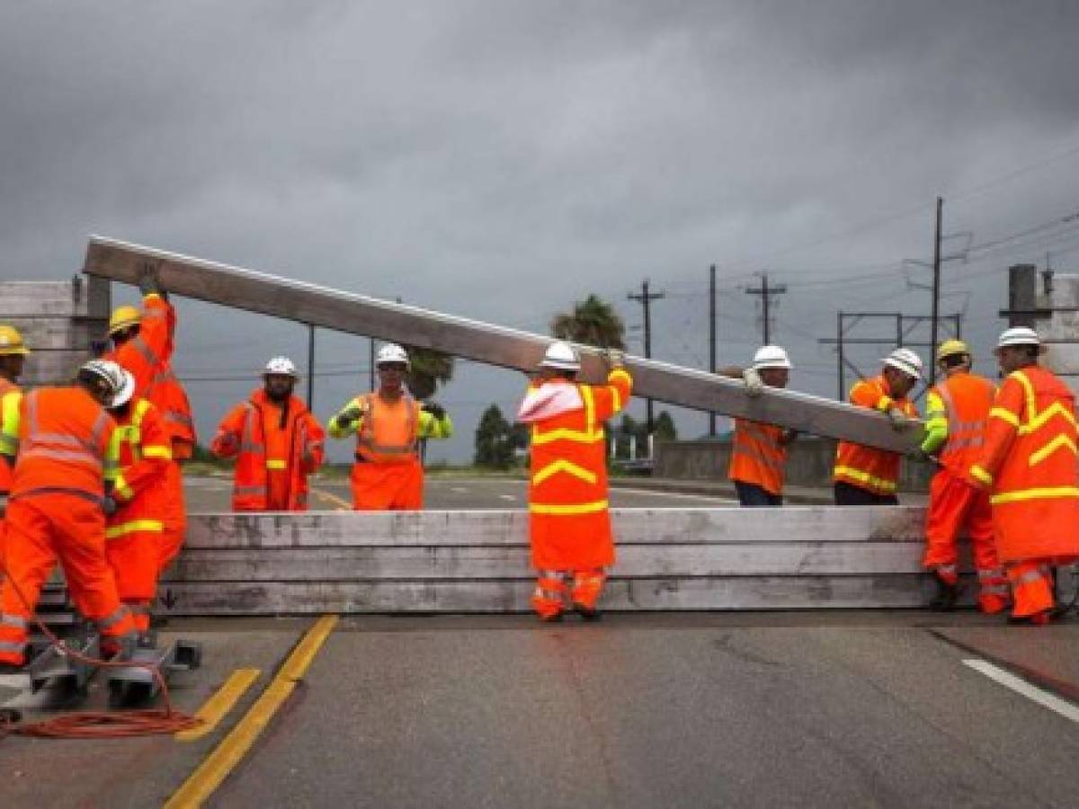 Harvey amenaza la producción de esquisto en Estados Unidos