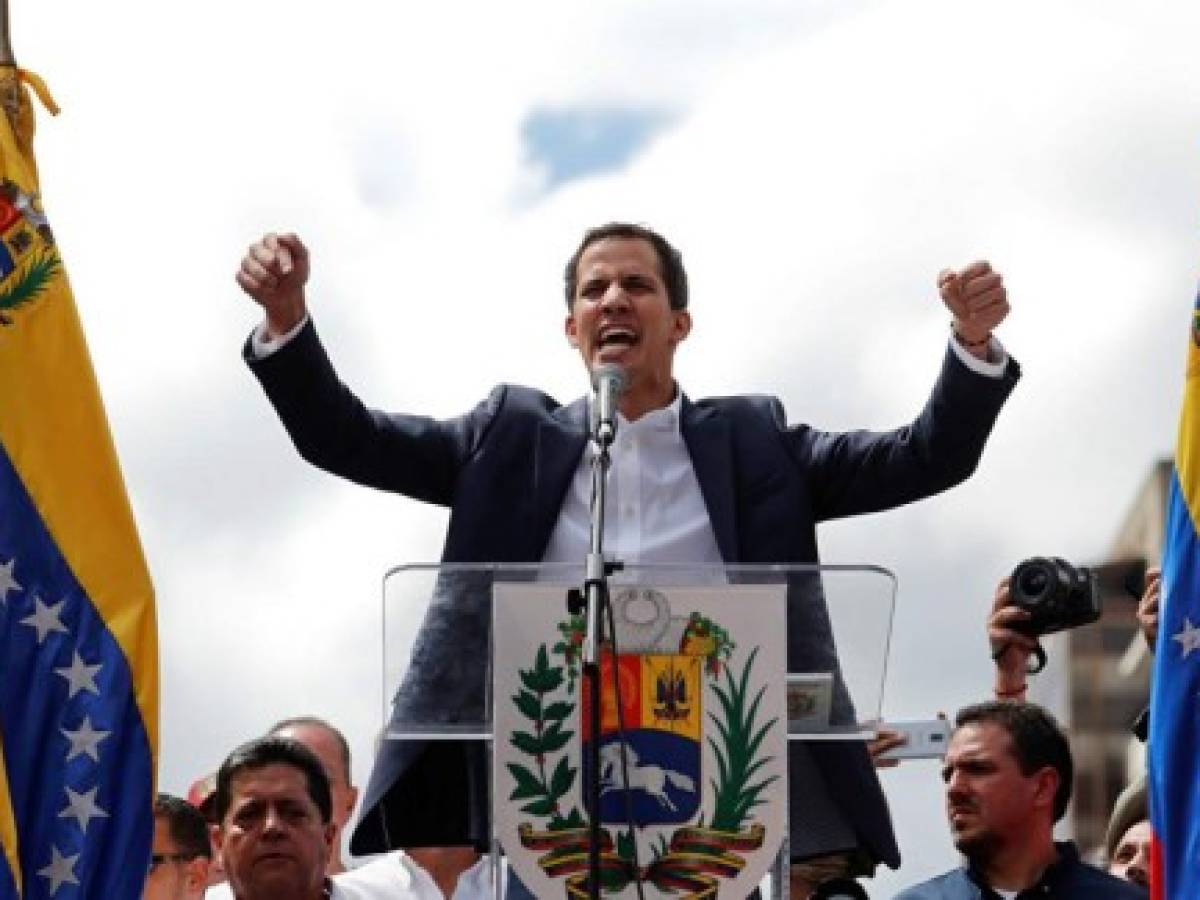 EE.UU. otorga a líder opositor Guaidó el control sobre algunos activos de Venezuela