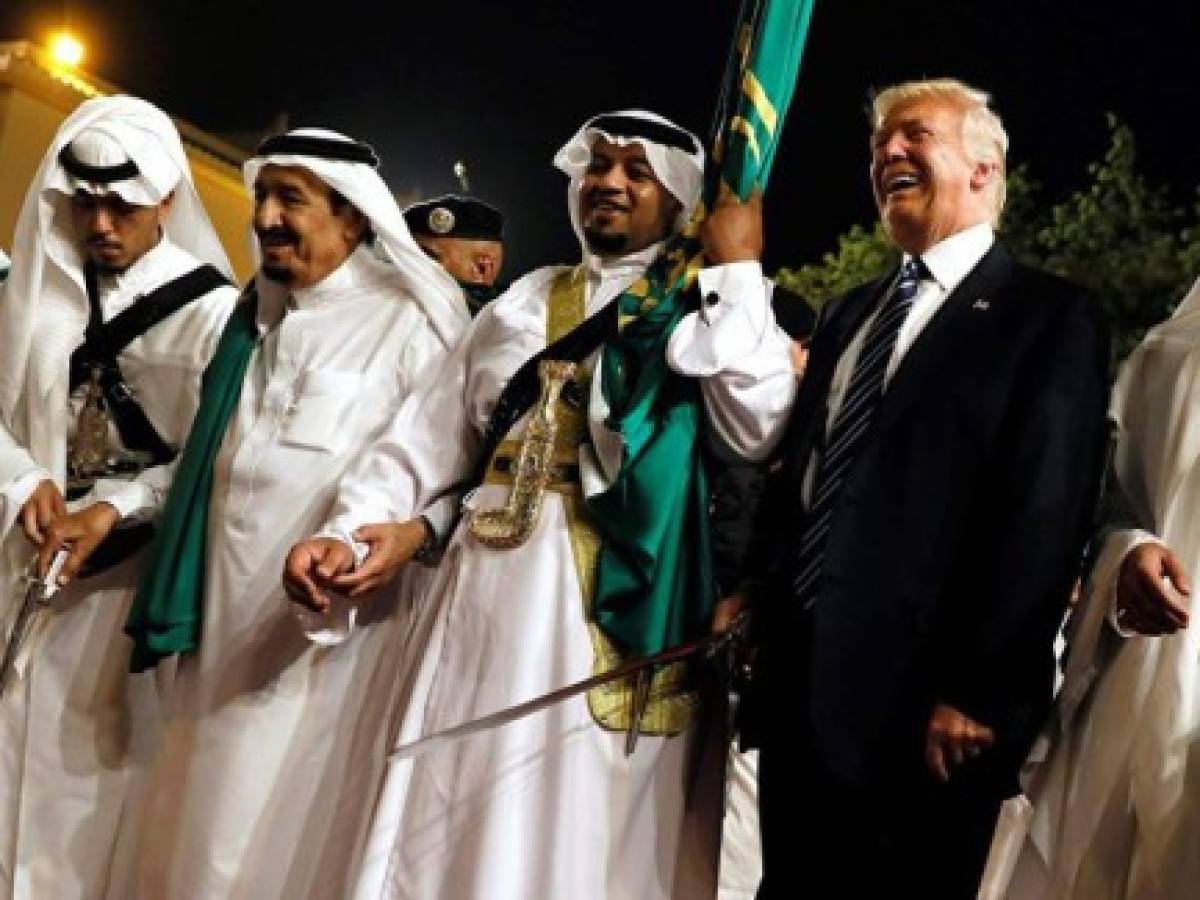 Trump y países del Golfo crean centro contra la 'financiación del terrorismo'