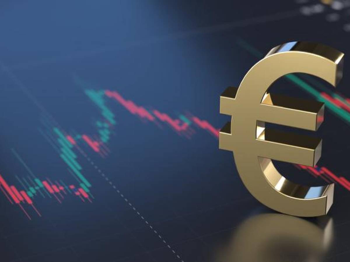 BCE prevé más inflación y menos crecimiento en 2023 en la zona euro