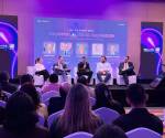 <i>El lanzamiento reunió a representantes del sector empresarial, tecnológico y educativo, e incluyó el panel “Talento IA para El Salvador: ¿cómo aceleramos?”, con participación de ANEP, INCAF, ANIA y representantes del sector privado. Foto de cortesía</i>
