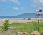 <i>Las playas costarricenses de Tamarindo y Manuel Antonio se encuentran entre los destinos de costa con mayores dificultades de acceso terrestre desde los aeropuertos. Foto de cortesía</i>