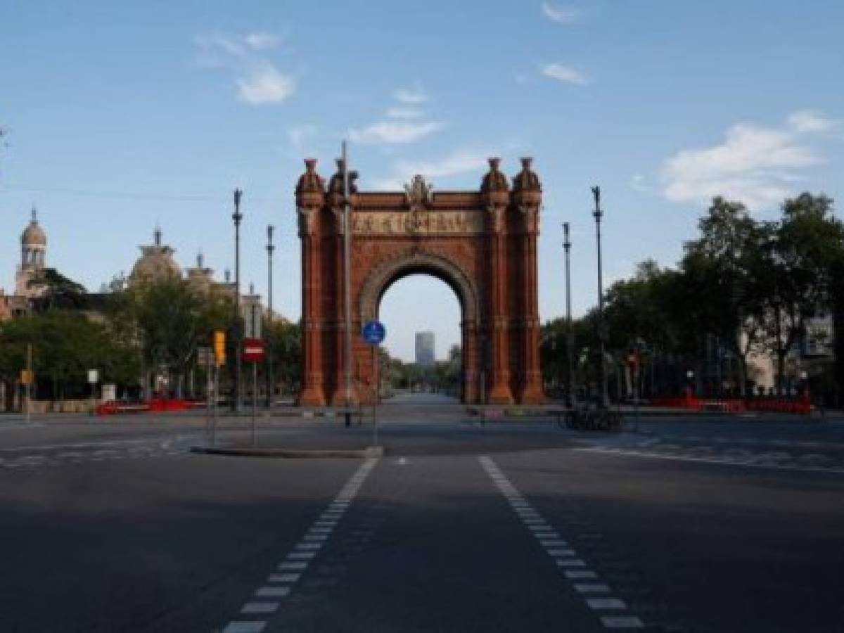 España lanza plan de ayudas por 11.000 millones de euros para las empresas golpeadas por la pandemia