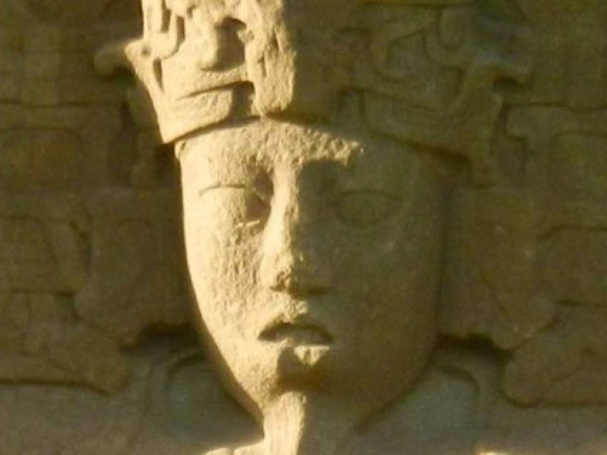 El parque arqueológico de Quiriguá, fue una antigua ruta de comunicación importante para los Mayas. Quiriguá, junto con la ciudad de Copán en Honduras, se ubican en la periferia sureste de las tierras bajas mayas. Foto Visita Centroamérica