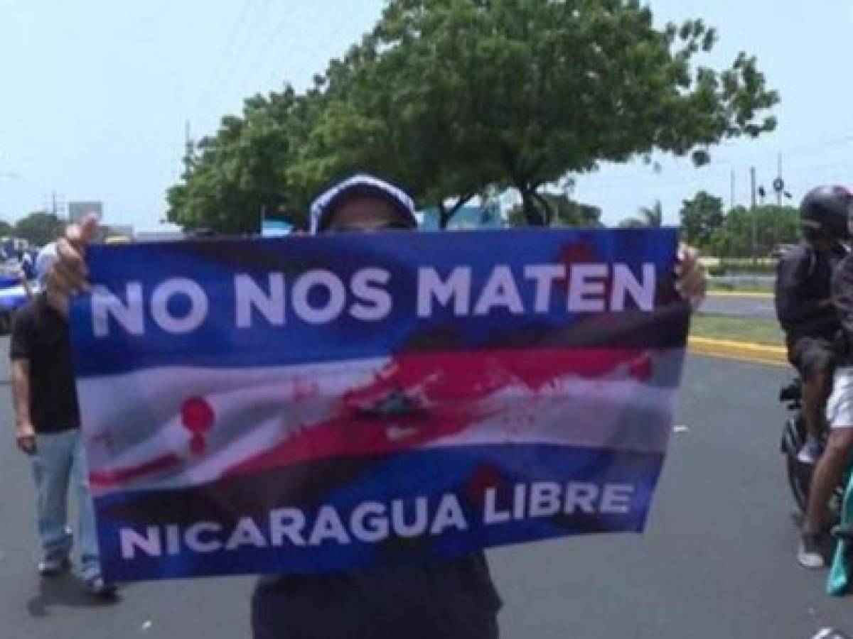 Policía prohíbe a la oposición manifestarse en Nicaragua