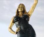 Estatua de la actriz colombiana Sofía Vergara en el Malecón del Río en Barranquilla (Colombia). FOTO Alcaldía de Barranquilla