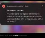 <i>Fotografía de un mensaje de un usuario de la red X en el que adjunta la alerta recibida el lunes 14 de julio de 2025 en su móvil Android avisando del temblor que se produjo frente a la costa de Almería ese día. EFE/Caty Arévalo</i>
