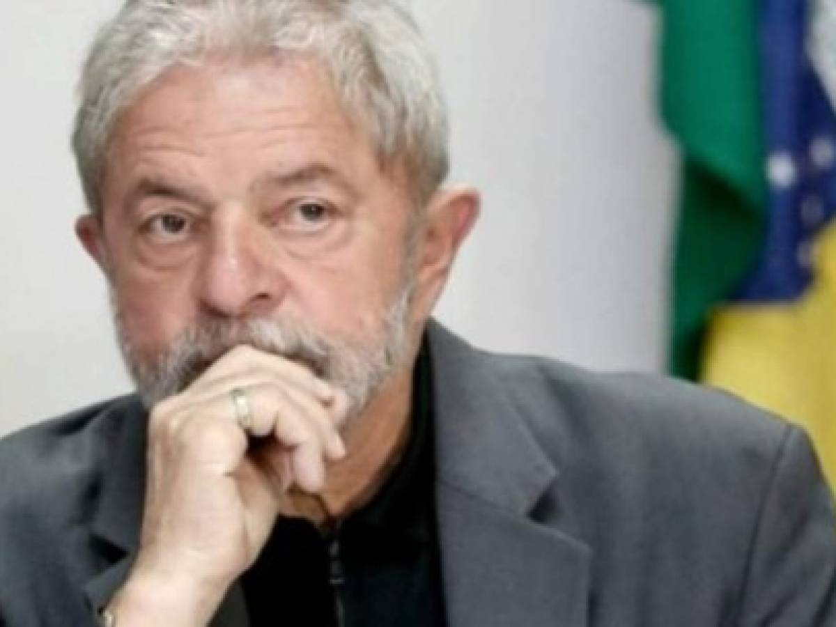 Brasil: piden prisión preventiva para Lula