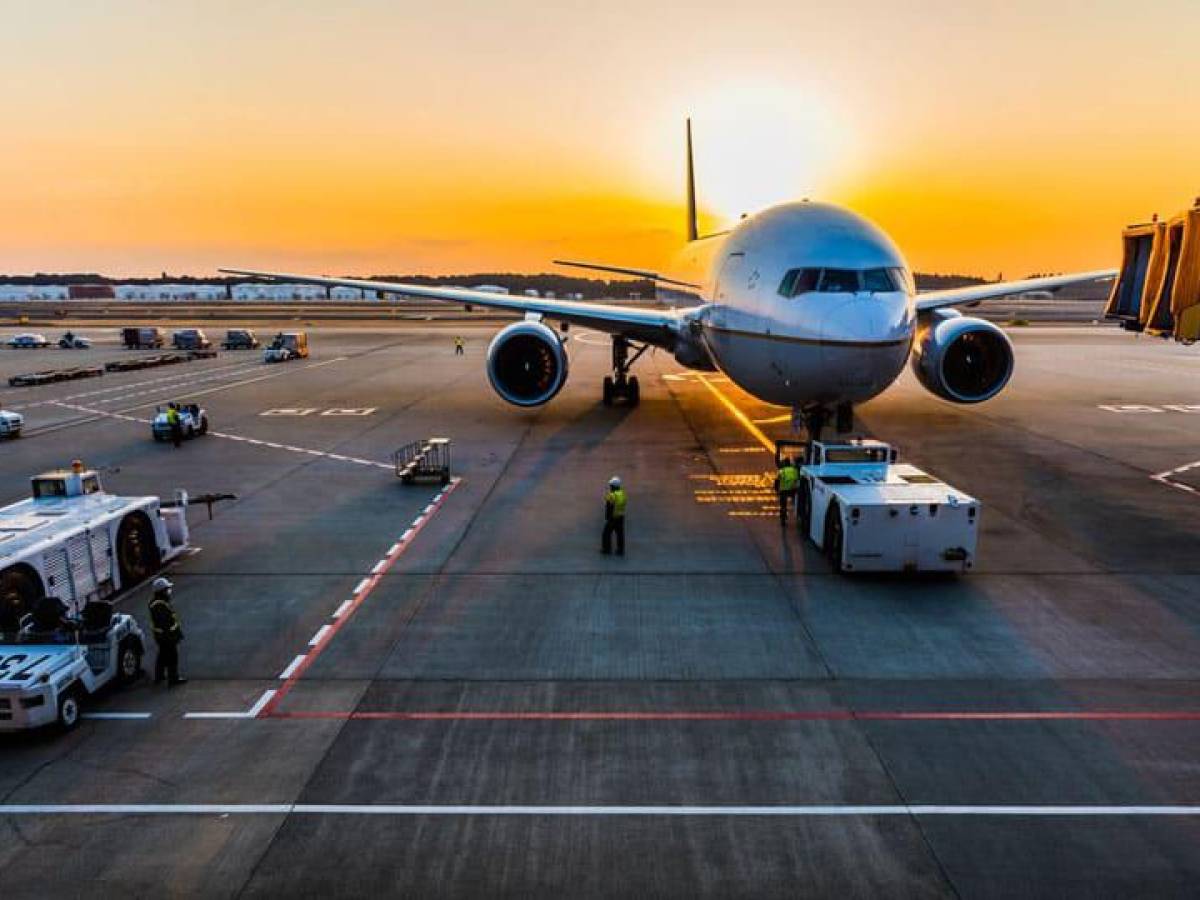 Nuevo aeropuerto internacional de Ciudad de México inicia operaciones
