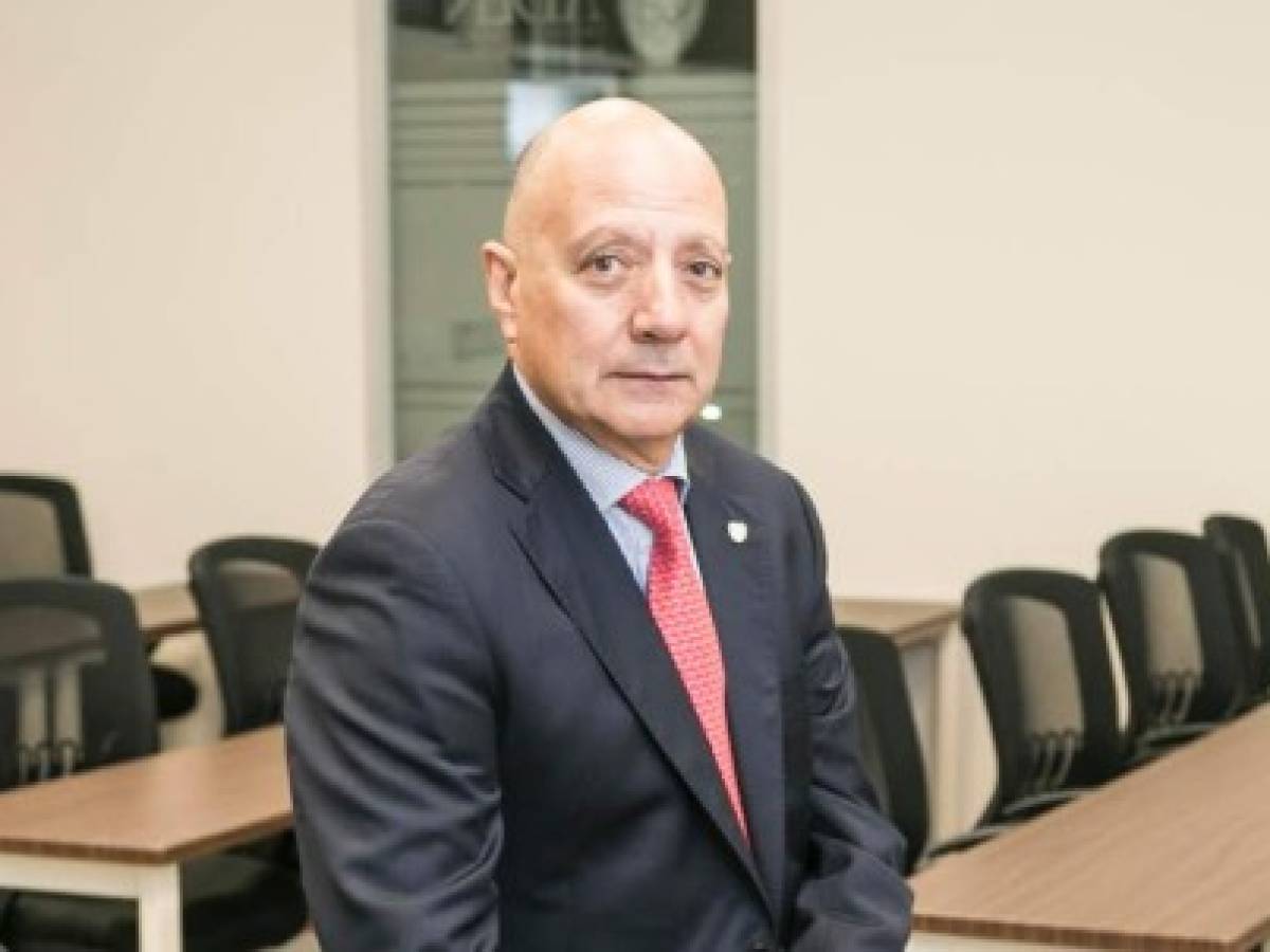 ADEN: E-Learning y simuladores en el management