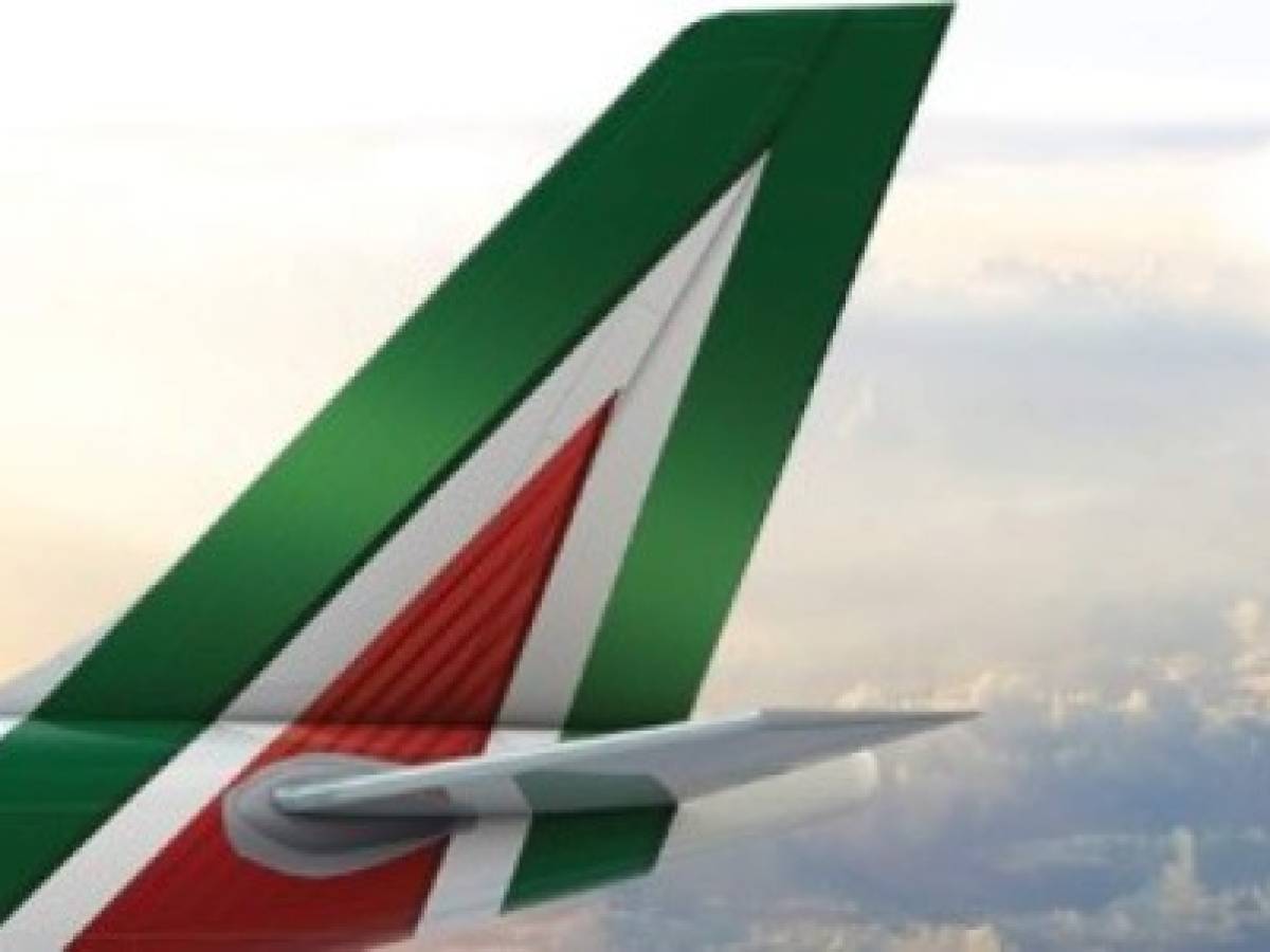 Air France-KLM desmiente haber presentado una oferta para comprar Alitalia