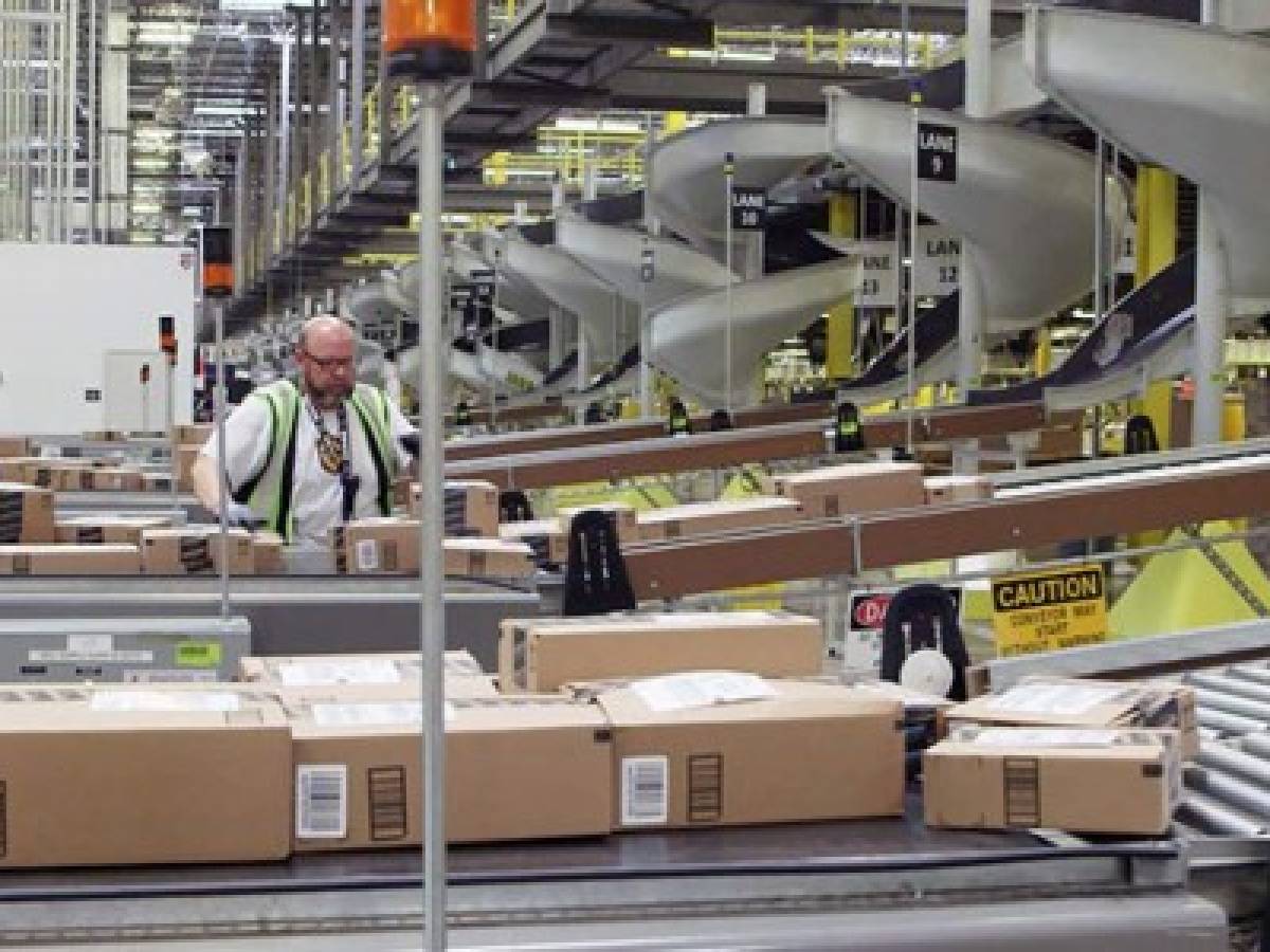 Washington presenta demanda contra Amazon por abuso de posición dominante