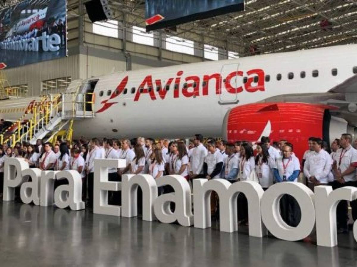 Avianca inicia la renovación de su flota y de su estrategia de marca