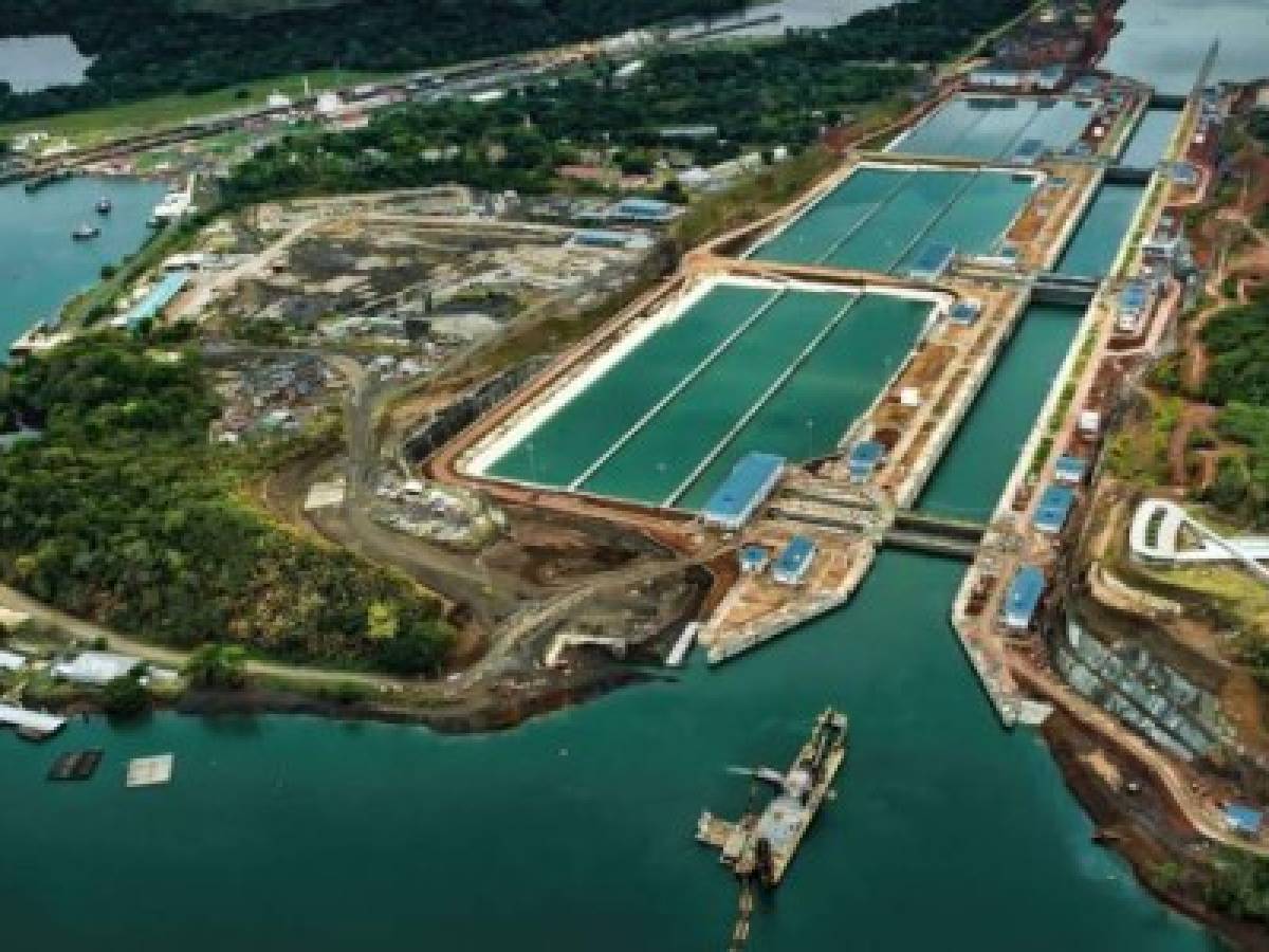 Panamá ganó US$15.000 millones en 19 años de control del Canal