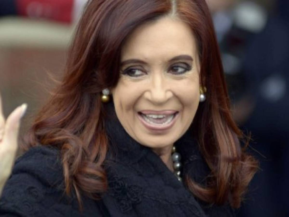 'Me pueden meter presa, pero no callar', advirtió expresidenta argentina Kirchner