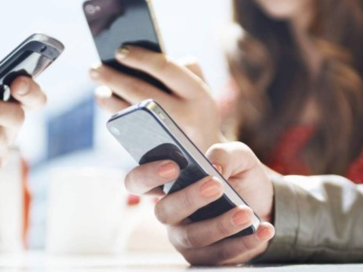 Los usuarios de internet móvil en América Latina crecerán un 50% para 2020