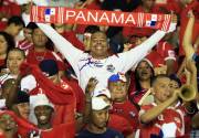 <i>Los seguidores de la selección de Panamá se encuentran ante del dilema de acompañar a la selección en el Mundial con un coste económico alto. EFE/ALEJANDRO BOLÍVAR</i>