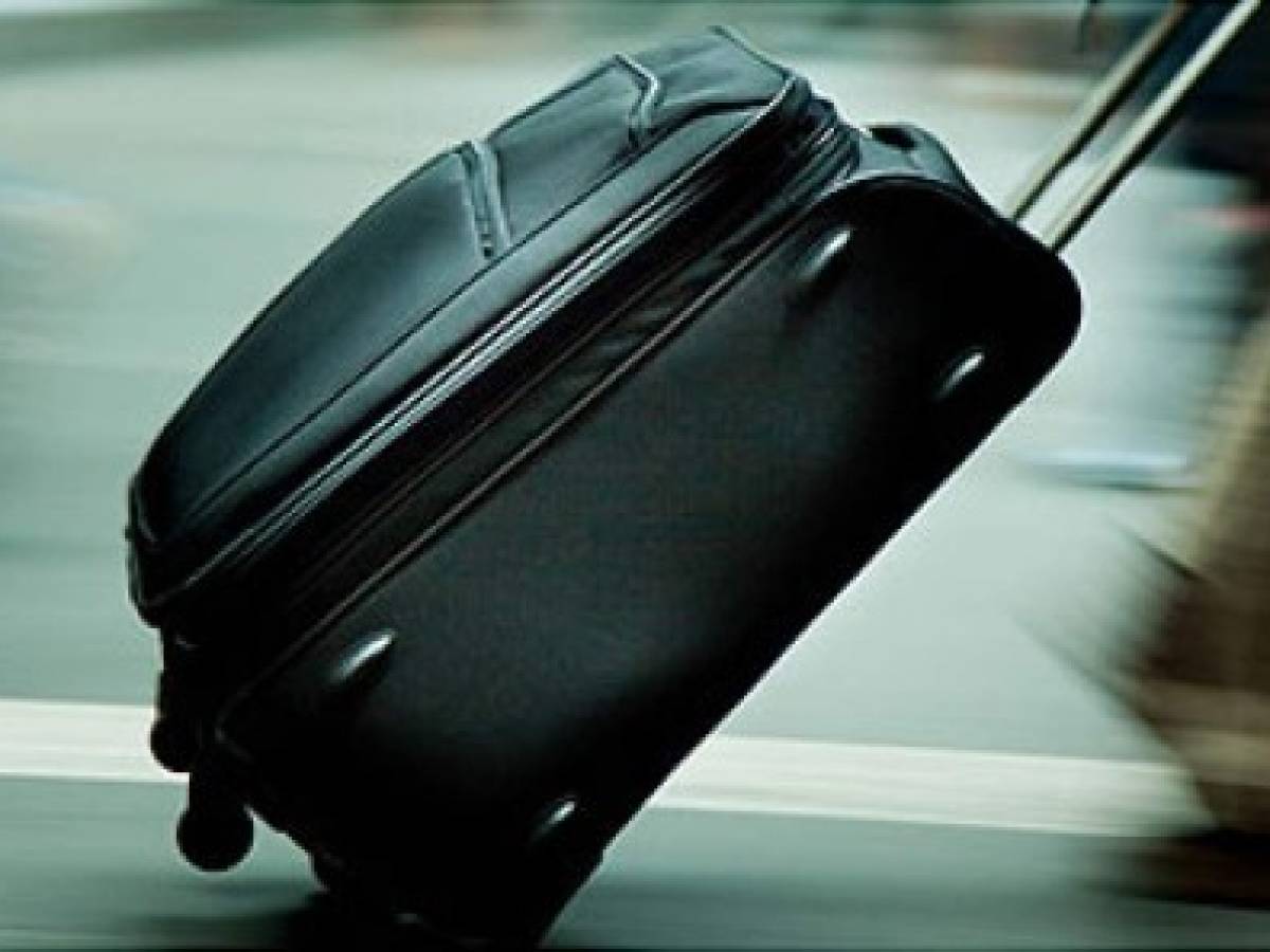 Justicia de Brasil impide a aerolíneas cobrar tasa extra por equipaje