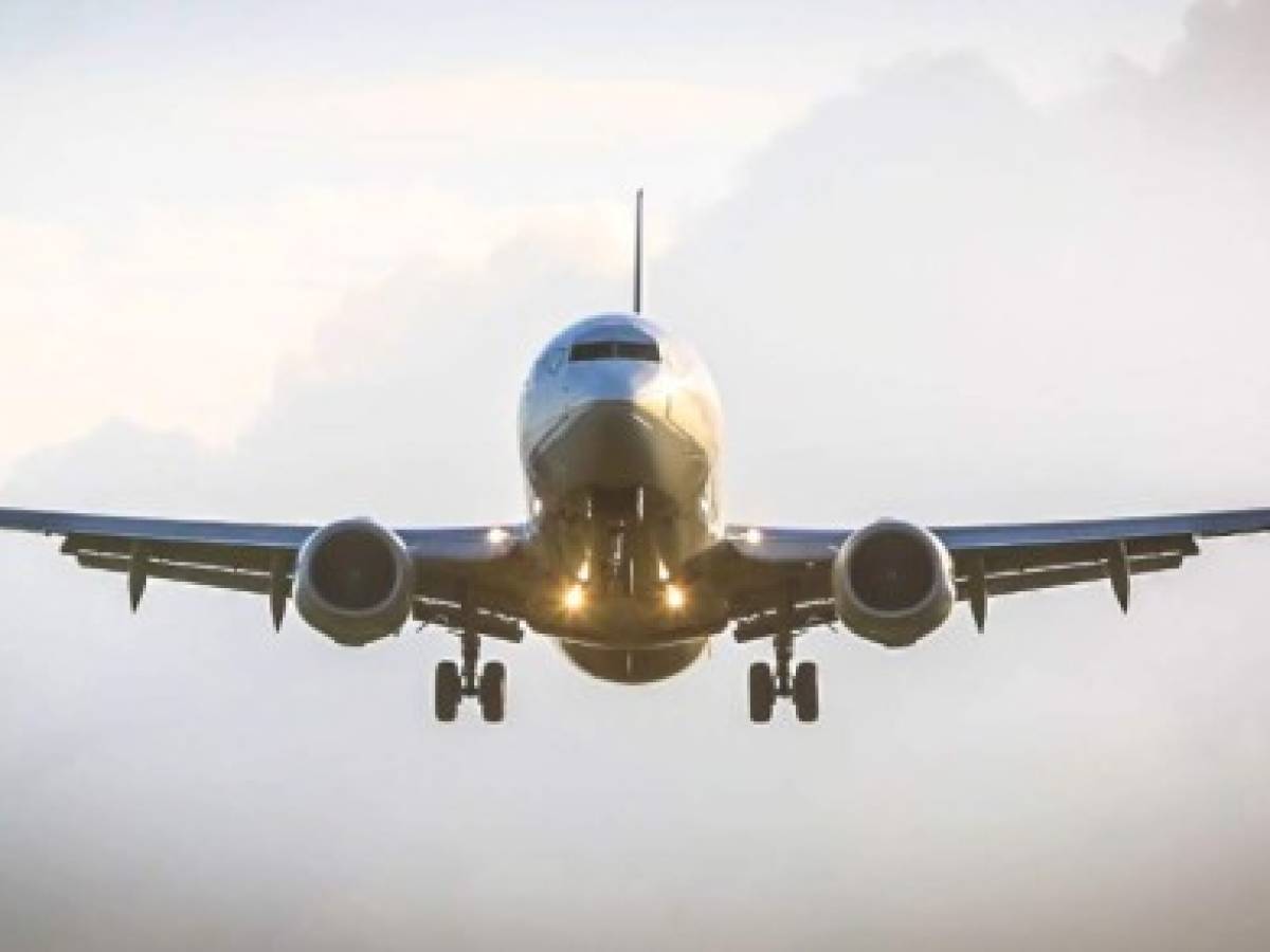 Copa Airlines espera reanudar embarques de pasajeros en Caracas