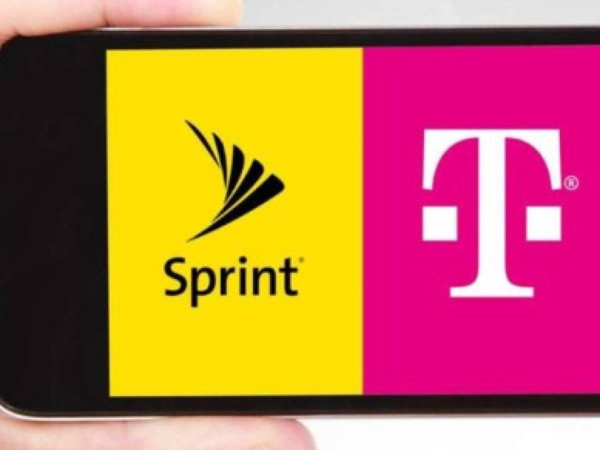 Autorizan la fusión de Sprint y T-Mobile en EEUU